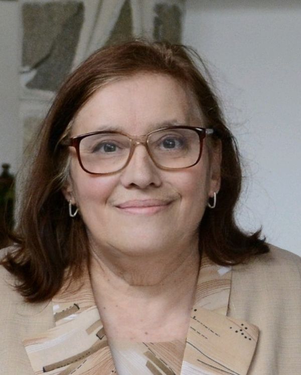 Рубрика "Пещерци" представя Христина Петрова - фантастичната учителка по физика