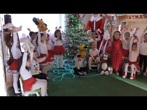 Дядо Коледа дойде и в ДГ "Слънчо"-Пещера